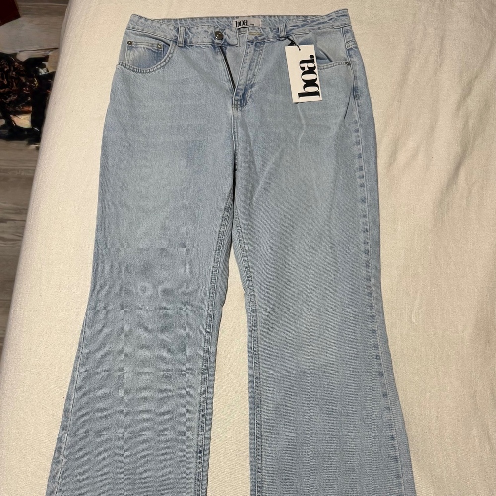 BOA FLARED JEANS